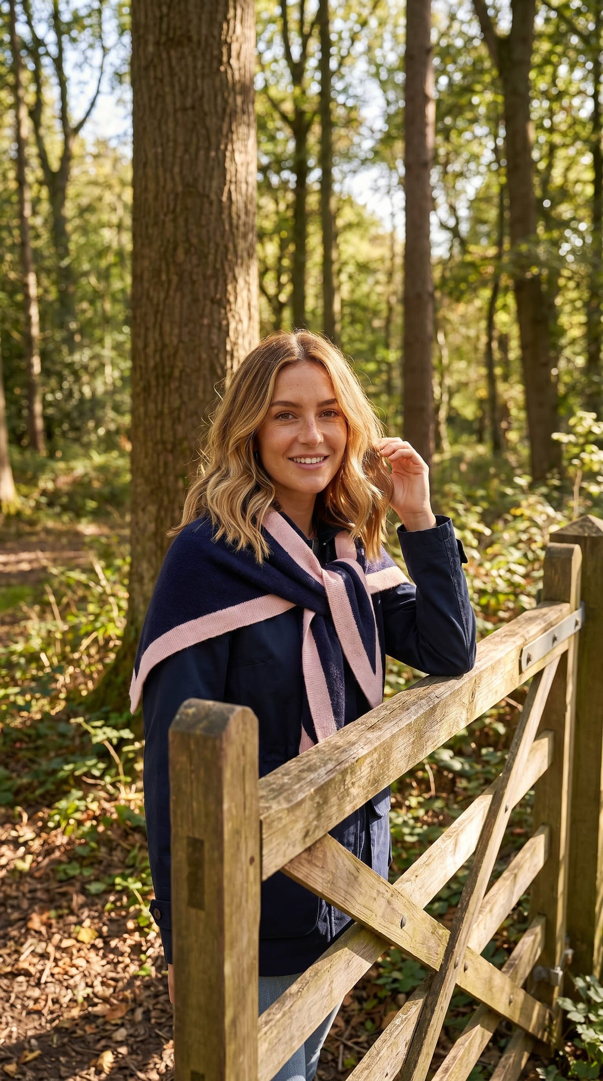 Navy Triangle Scarf Pink Border