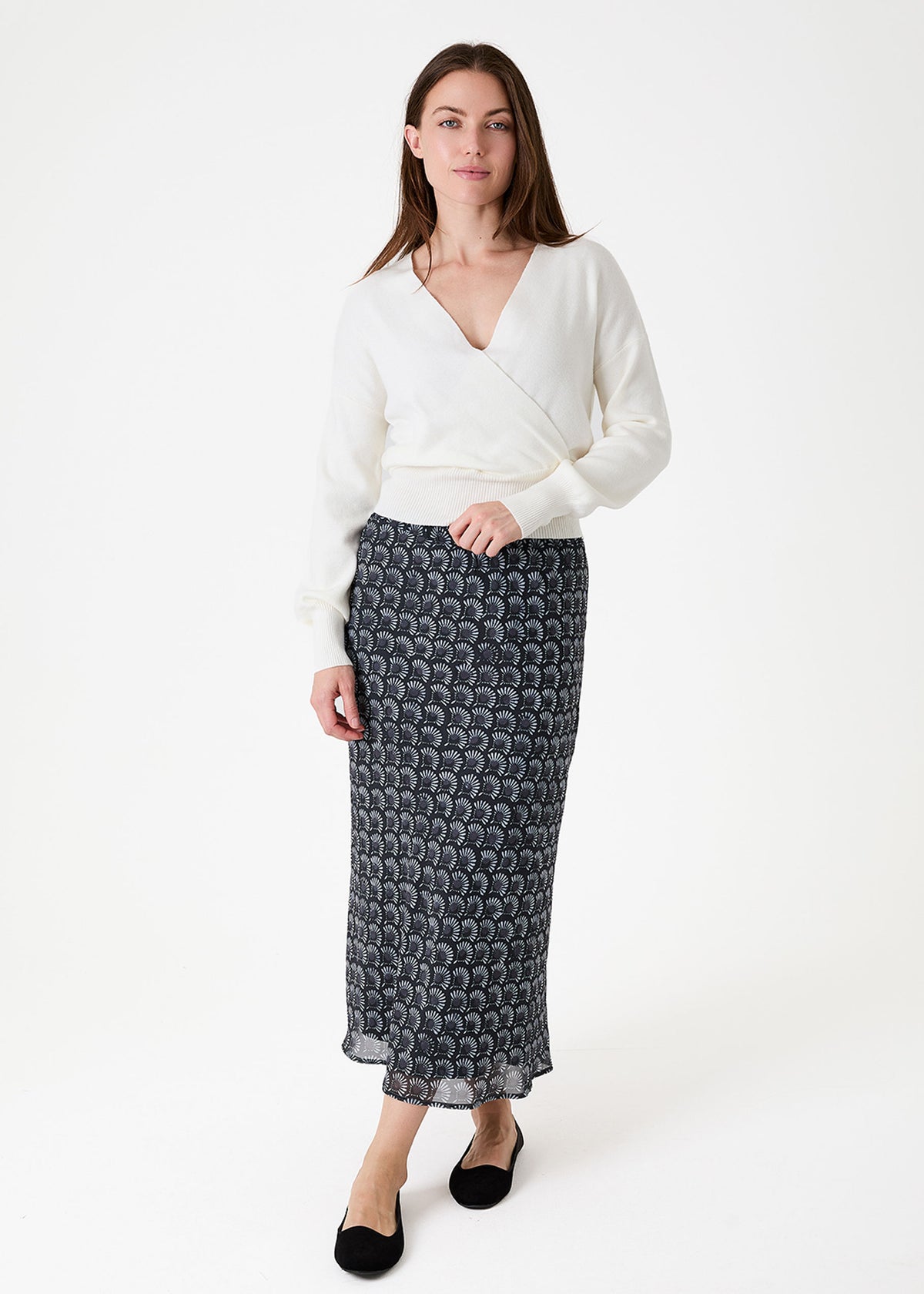 Long Sleeve Wrap Front Jumper in Ivory