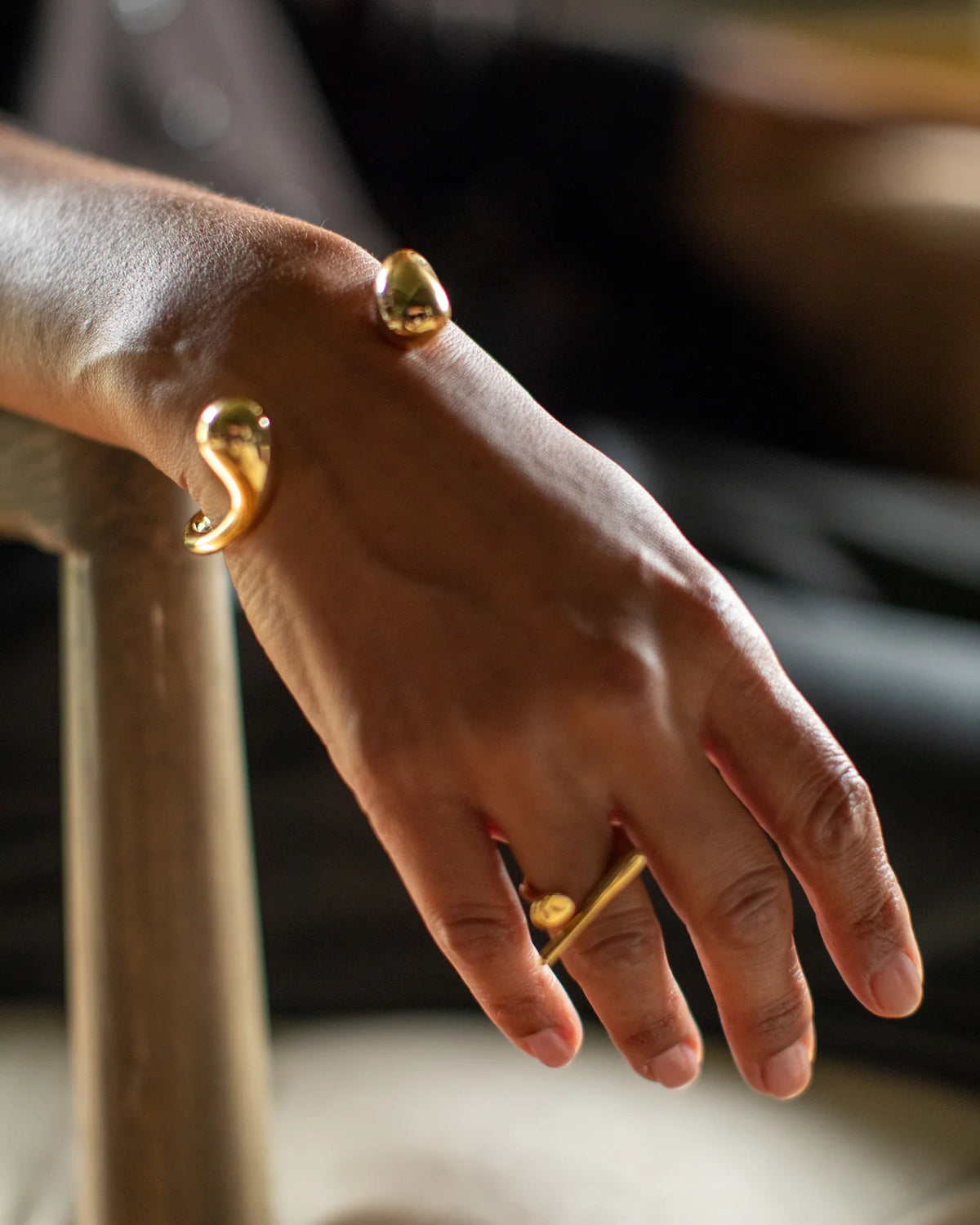 Chalk Statement Bar Ring in Gold