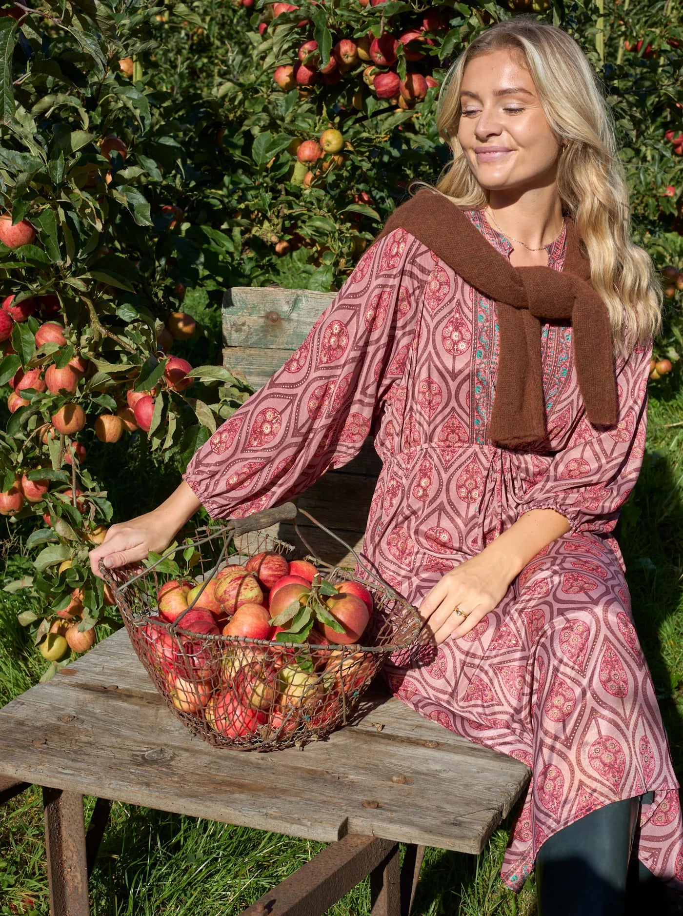 LUNA Raglan Dress