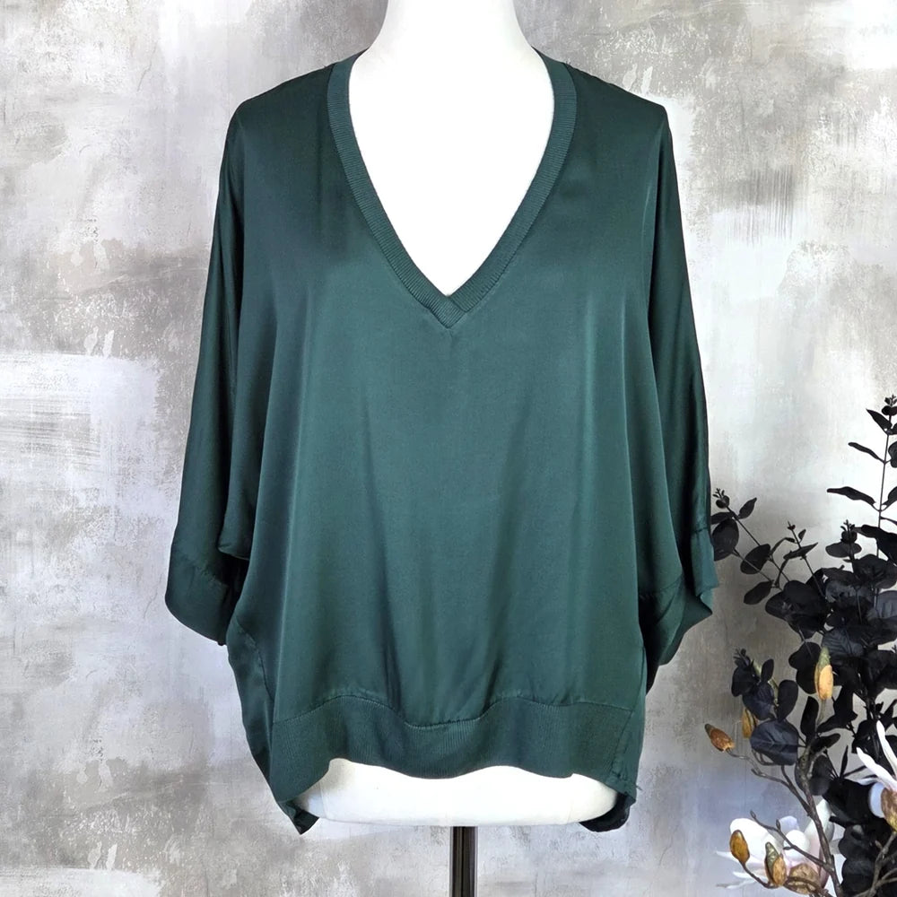 V Neck Satin Feel Top in Green
