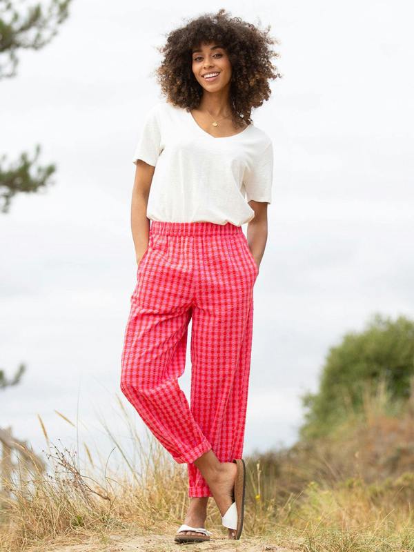 Barrel leg gingham trousers