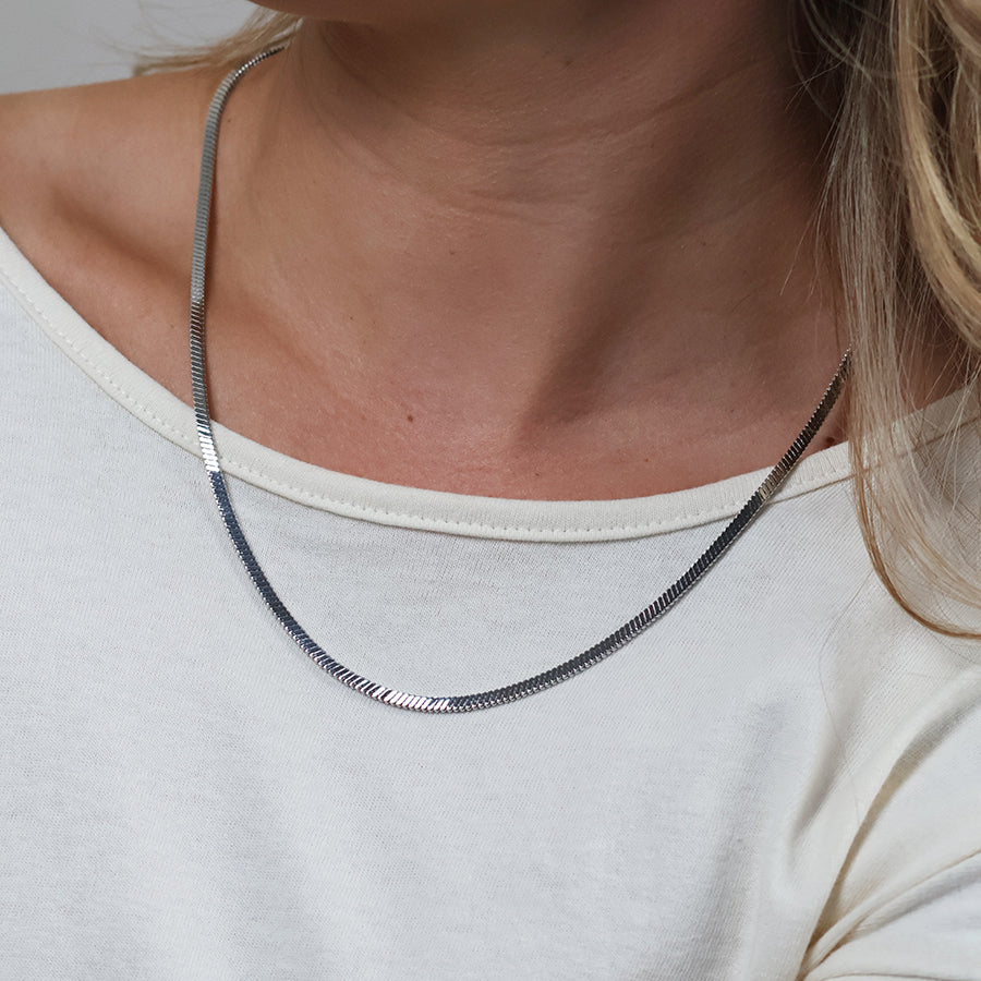 Rae stainless steel platinum plated chain necklace